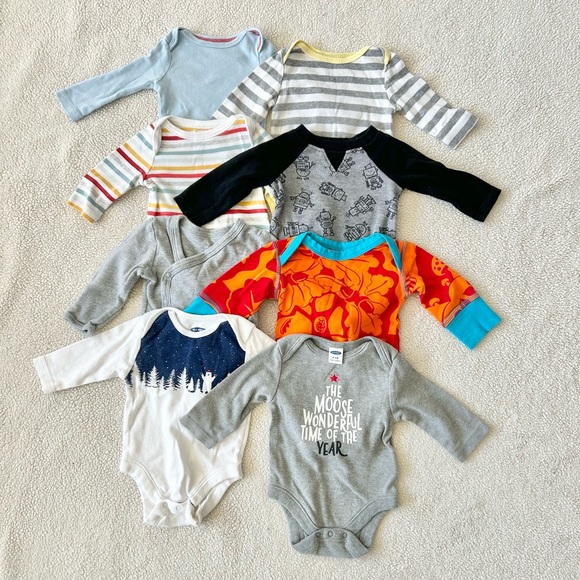 Baby long-sleeve onesies/bodysuits, size 0-3 months - Picture 1 of 1